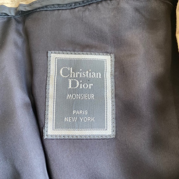 Vintage Christian Dior trench coat - Picture 2 of 6